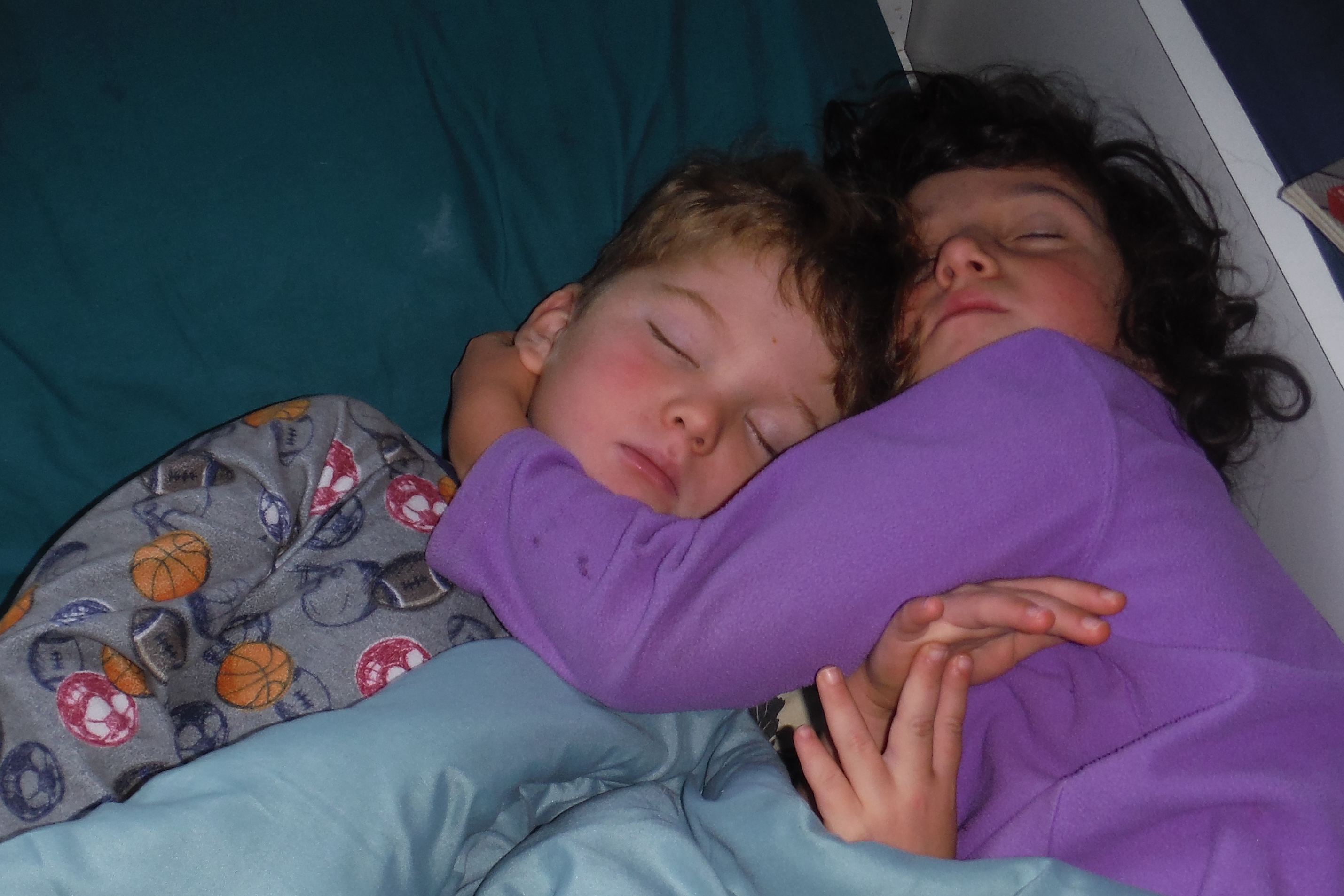 I brother sleep. Boys Sleep together. 2 Boys sleeping together. Boys Sleep together upside down. Old woman Sleep with boy.